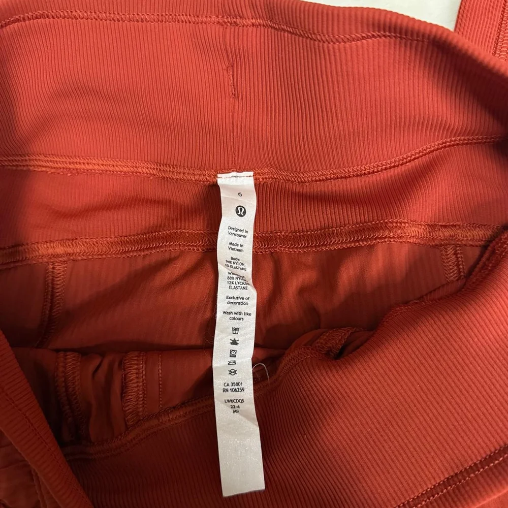 Lululemon Athletica Red Track Pants - Picture 4 of 4
